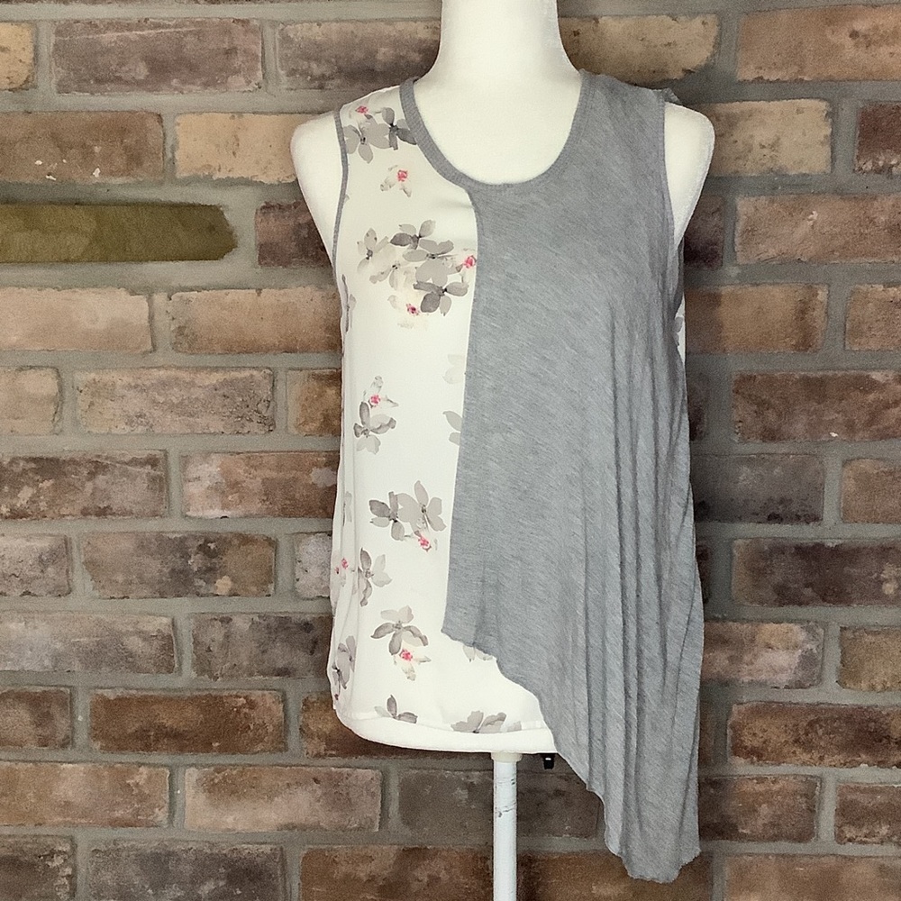 PHILOSOPHY Multi-Media Sleeveless Blouse 25